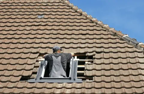 Pose de velux - Dompierre-sur-Besbre